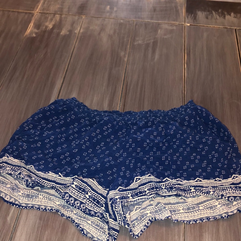 Loose breathable fabric shorts